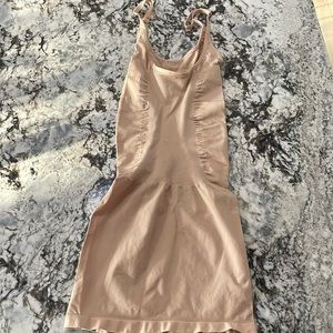 SKIMS open bust shaping dress S/M